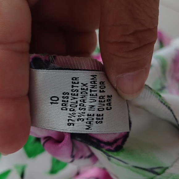 ALYX Limited Size 10 Fit and Flare Floral Dress, 19" ptp, 16" flat waist measure - Picture 7 of 8